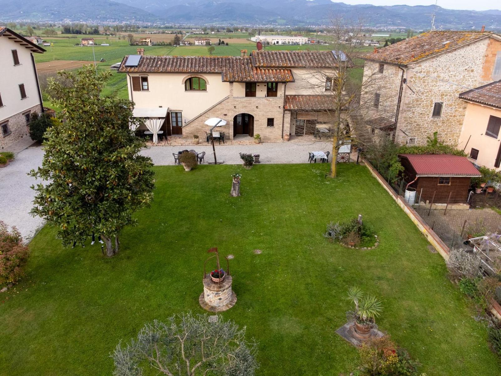 Podere Casenove Citerna Extérieur photo