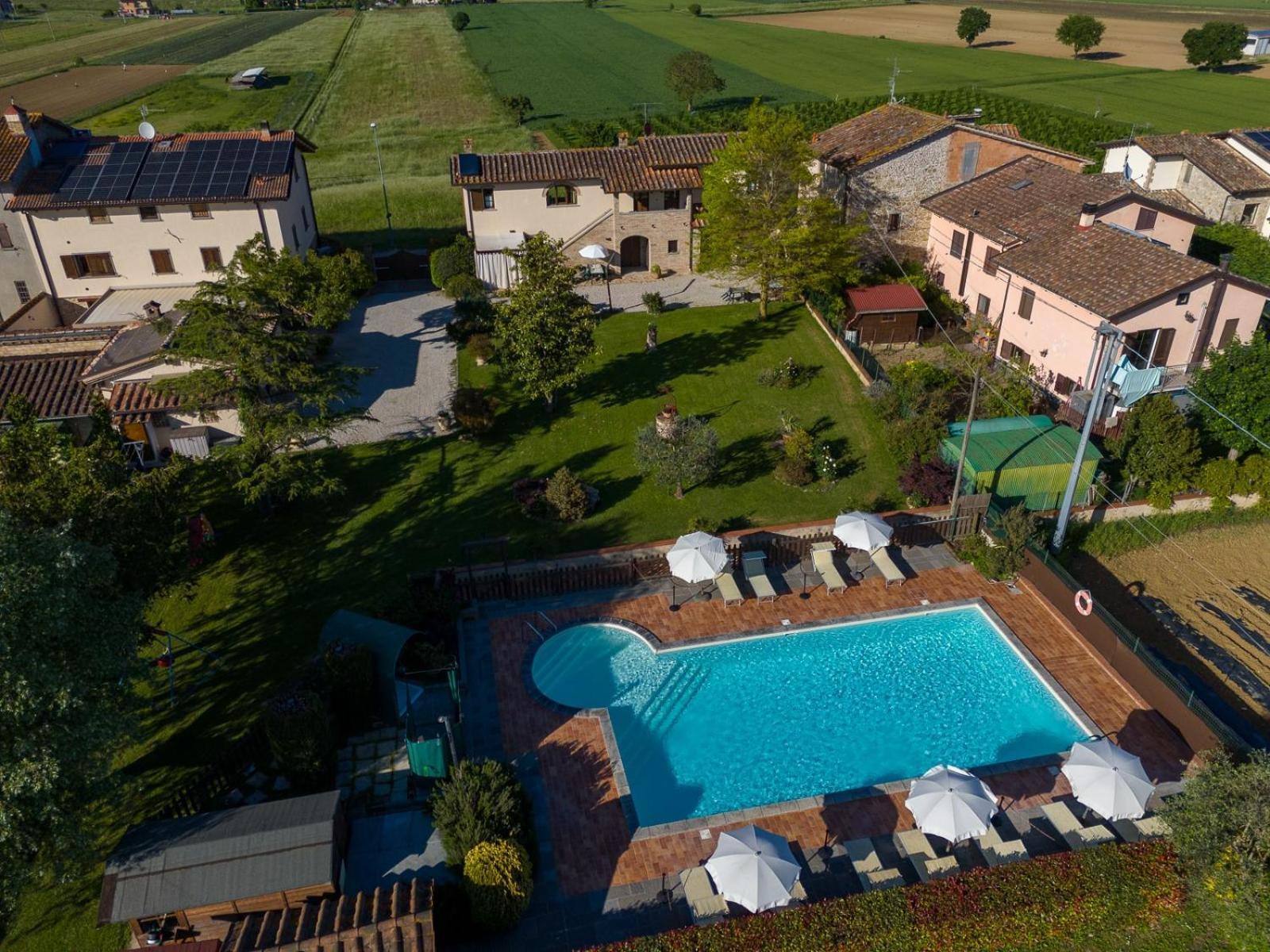 Podere Casenove Citerna Extérieur photo